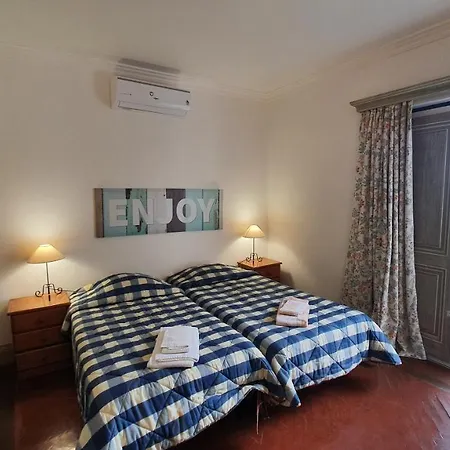 Вілла Casa Da Vigia - Bouganvilia - V3 - In Of The With Jacuzzi Албуфейра